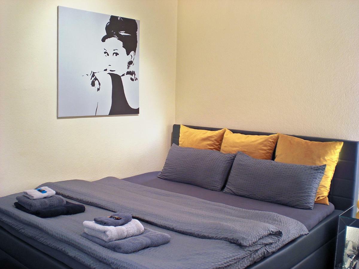 Lion Homestay Munique Exterior foto